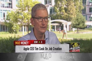 Apple CEO Tim Cook on CNBC's "Mad Money." (Screenshot Photo: CNBC)